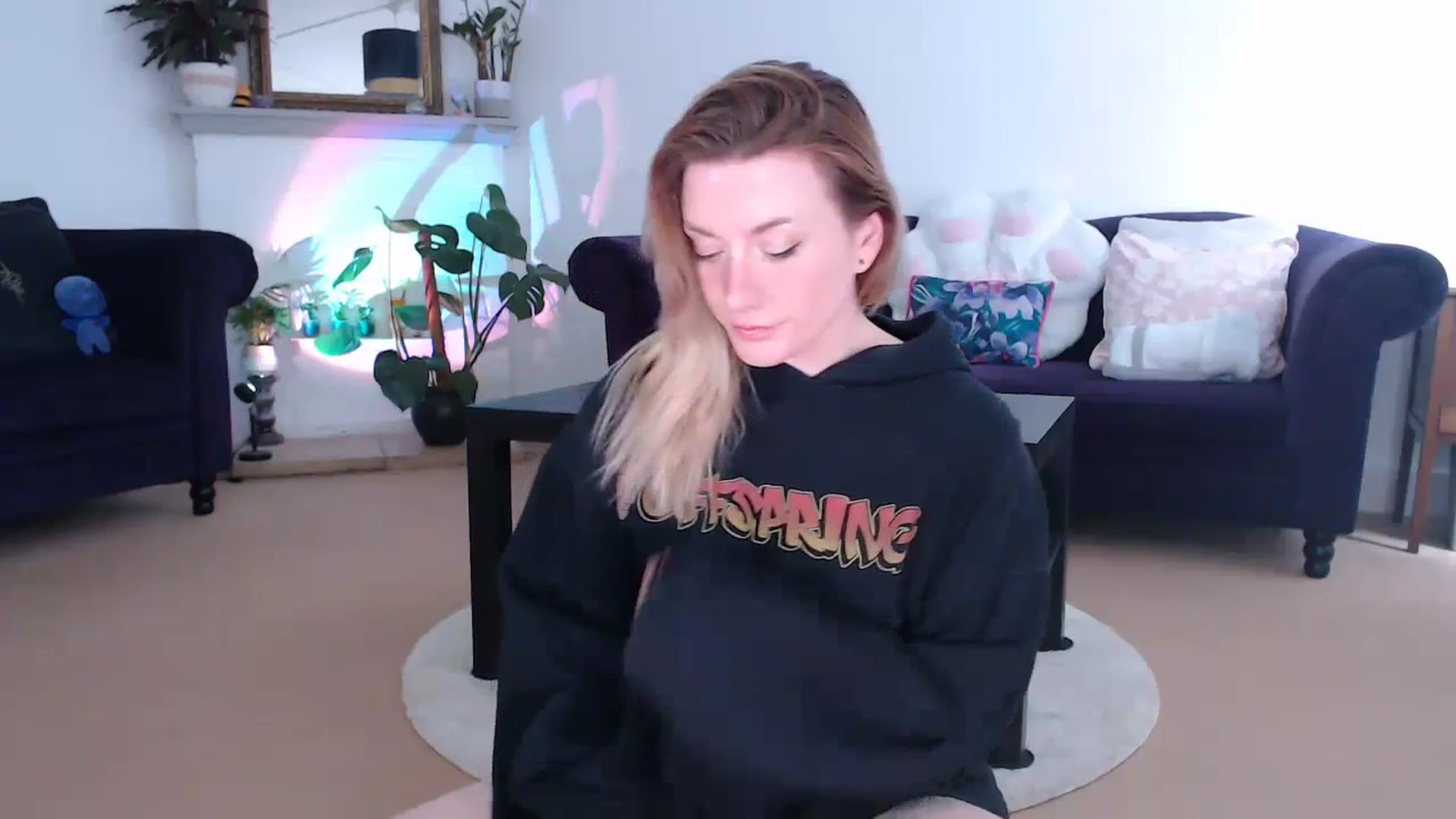 Gallery image thumbnail from DaisyChainedX's myfreecams stream on, 07/26/2023, 12:18 image 6 of 20