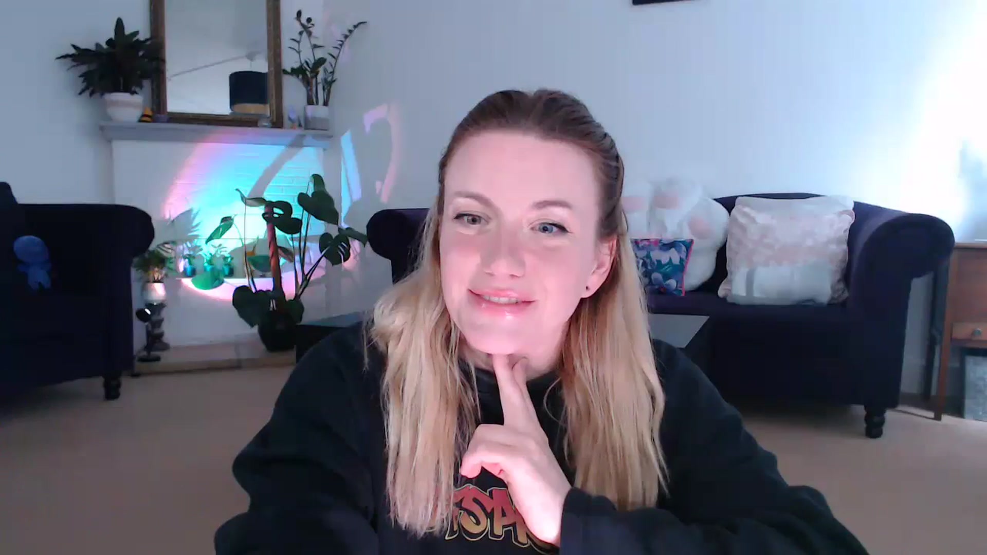 Gallery image thumbnail from DaisyChainedX's myfreecams stream on, 07/26/2023, 12:18 image 14 of 20