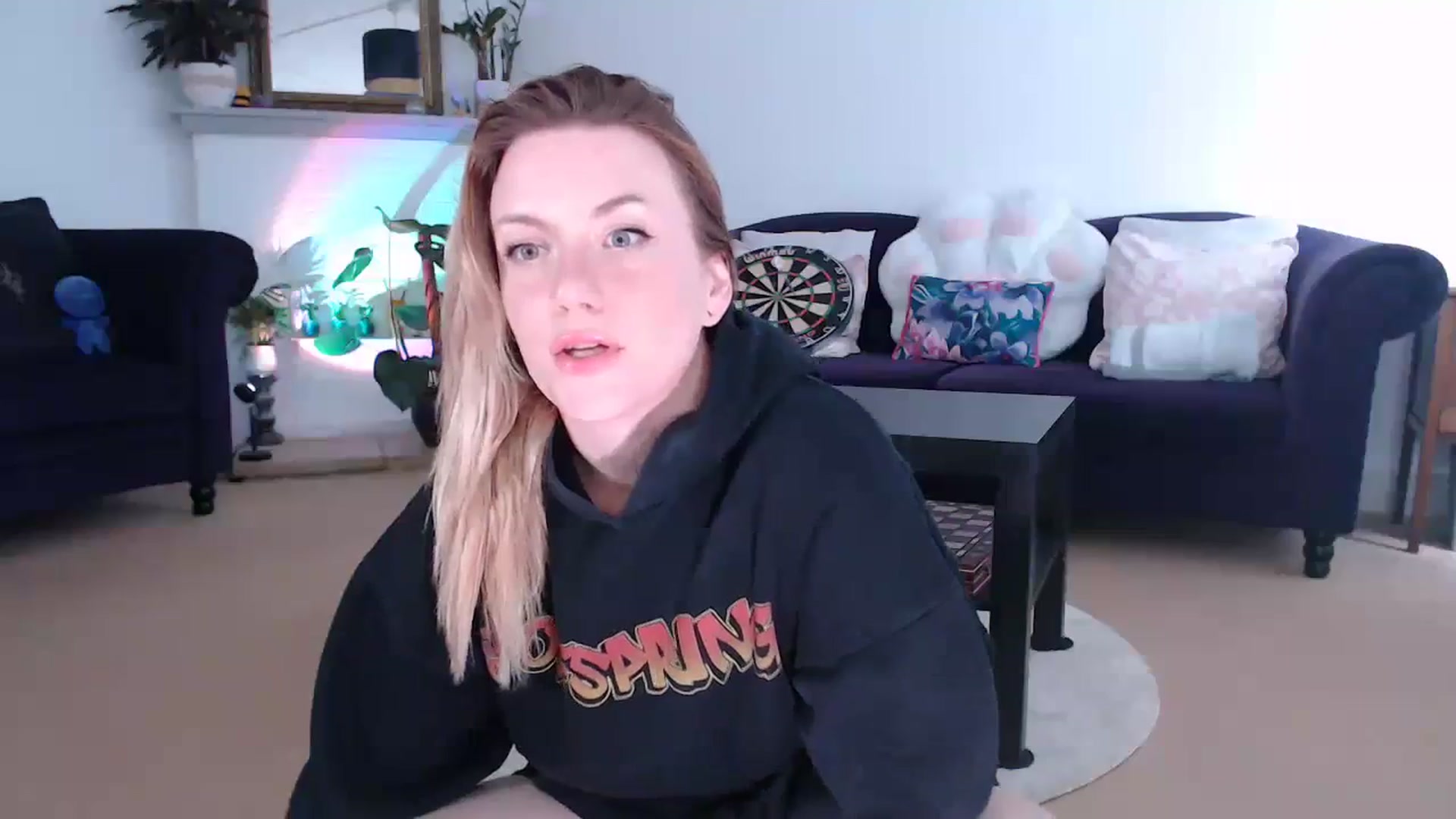 Gallery image thumbnail from DaisyChainedX's myfreecams stream on, 07/26/2023, 12:18 image 5 of 20