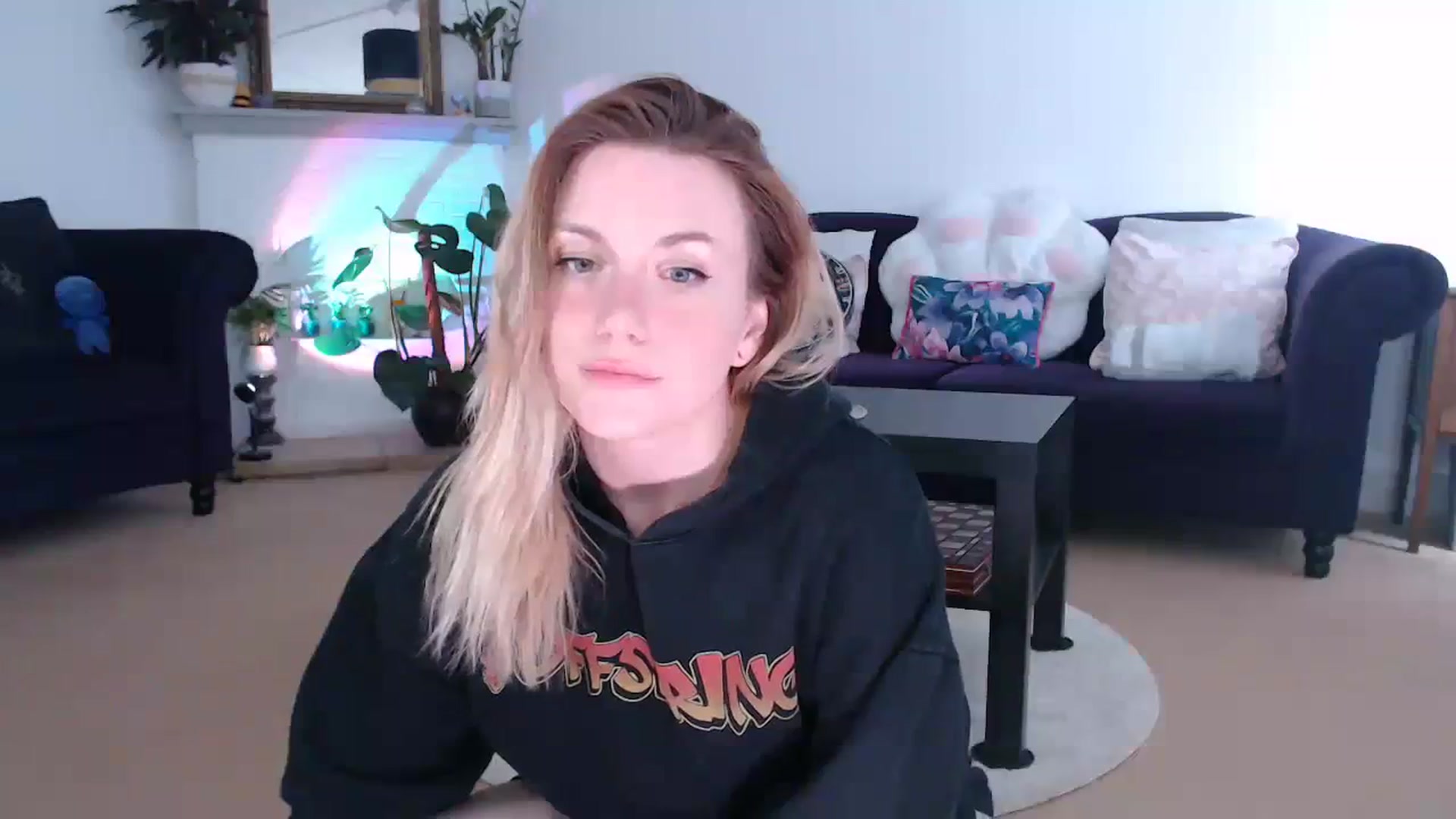 Gallery image thumbnail from DaisyChainedX's myfreecams stream on, 07/26/2023, 12:18 image 7 of 20