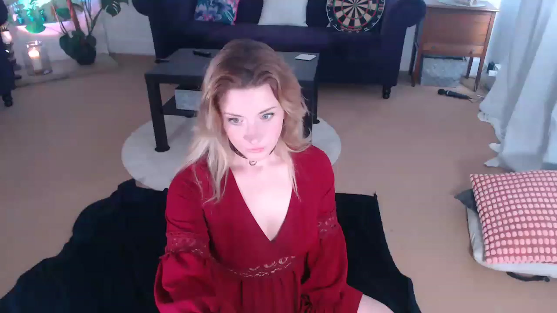Gallery image thumbnail from DaisyChainedX's myfreecams stream on, 08/01/2023, 12:59 image 5 of 20