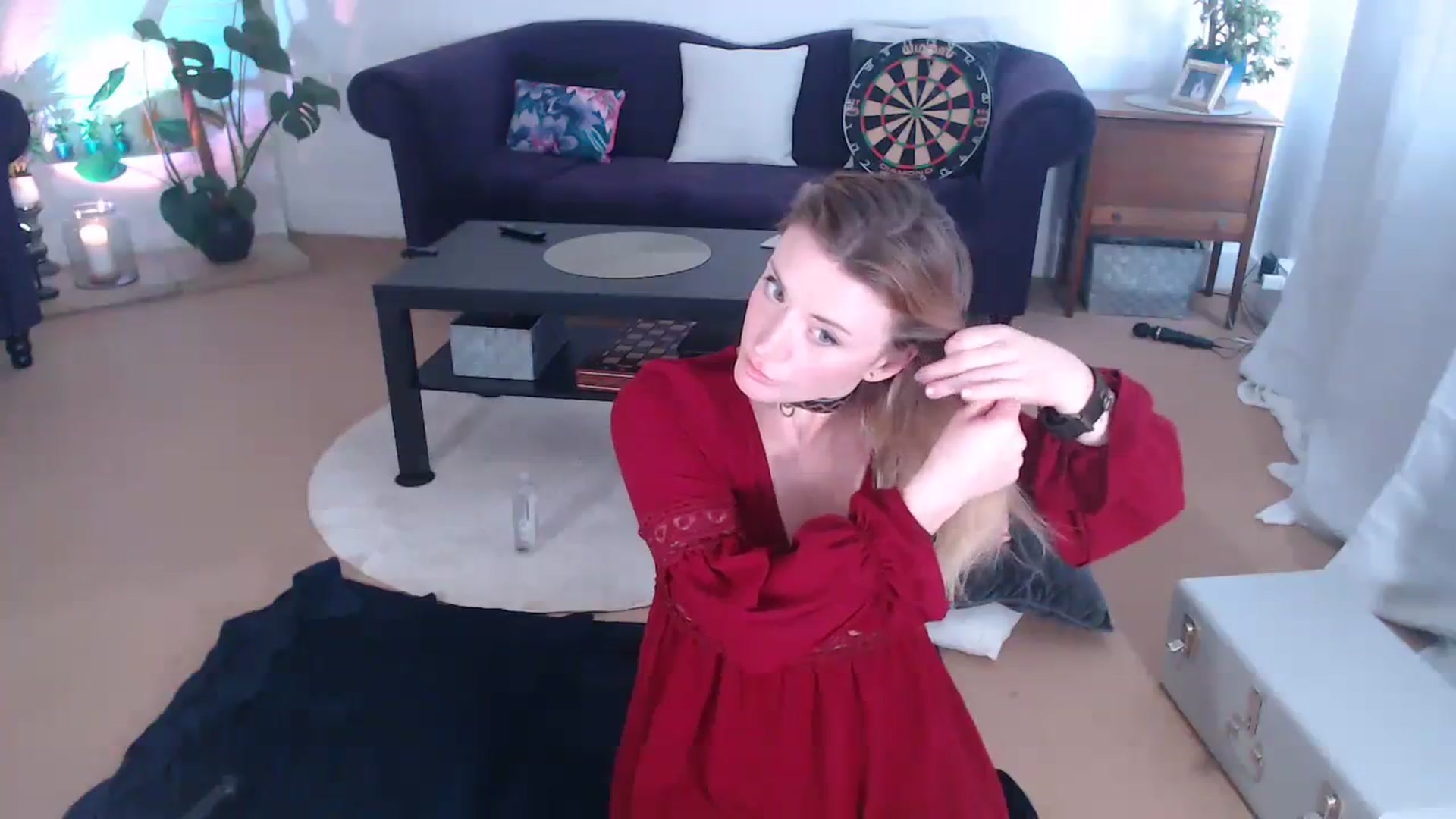Gallery image thumbnail from DaisyChainedX's myfreecams stream on, 08/01/2023, 14:25 image 16 of 20
