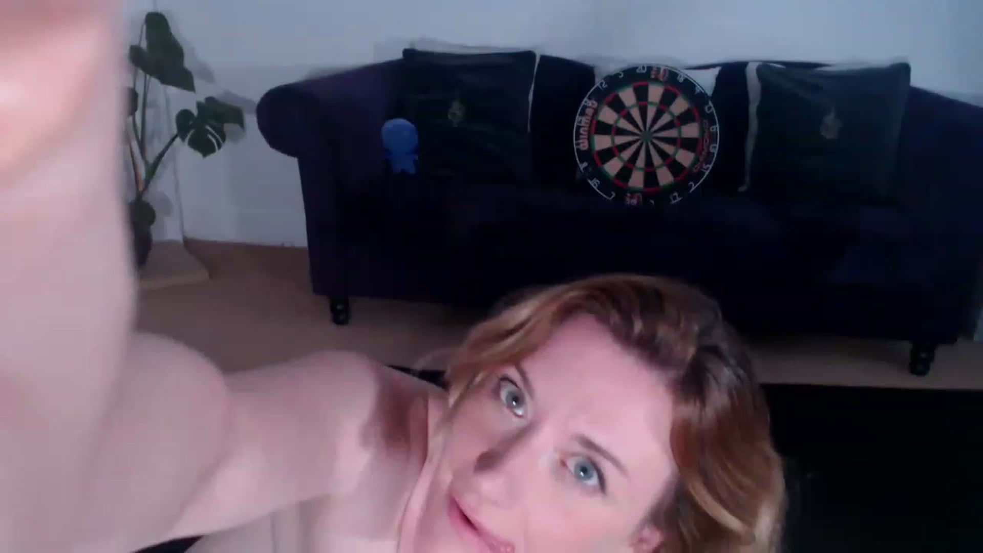Gallery image thumbnail from DaisyChainedX's myfreecams stream on, 08/10/2023, 19:31 image 20 of 20