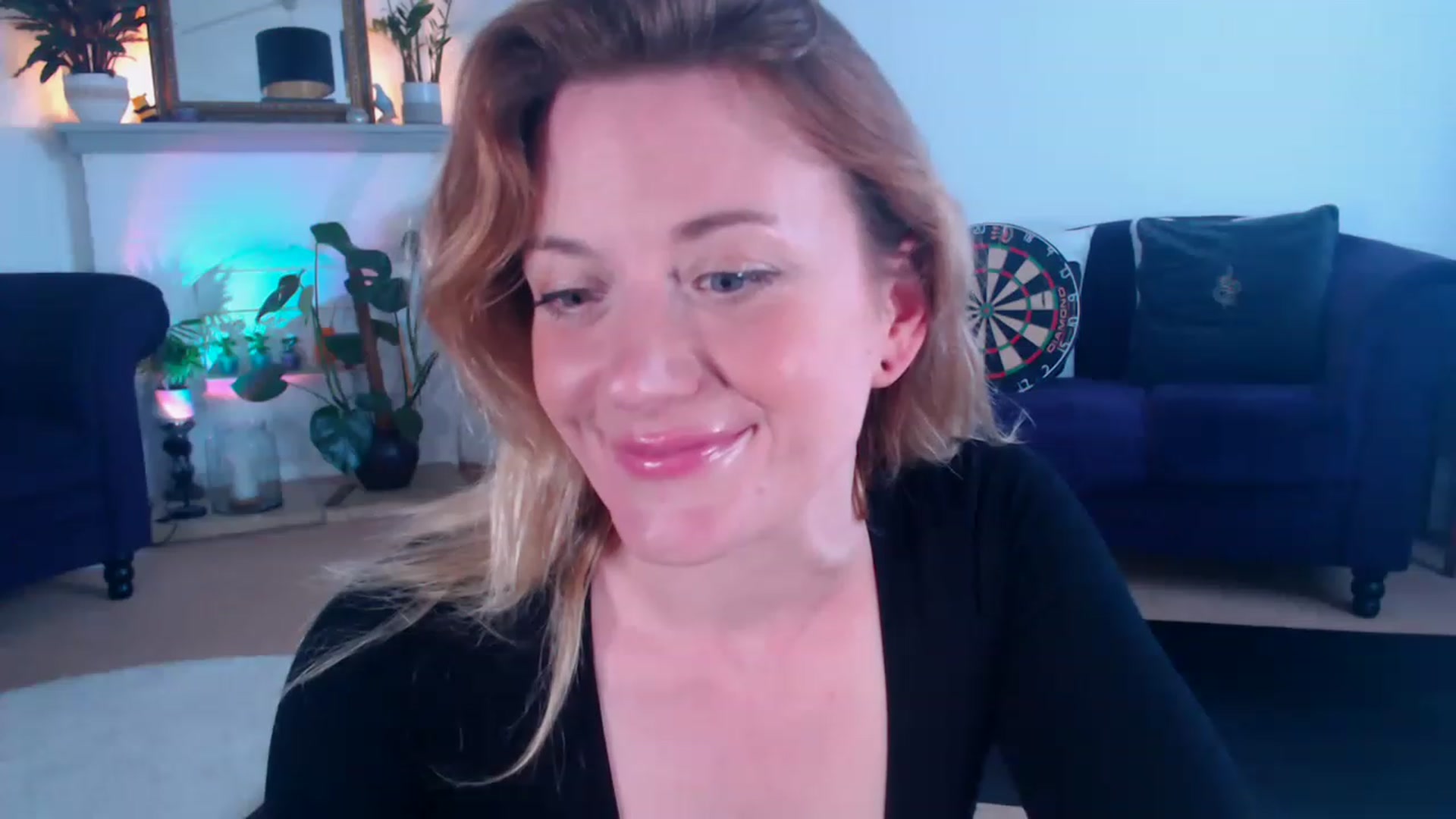 Gallery image thumbnail from DaisyChainedX's myfreecams stream on, 08/10/2023, 19:31 image 6 of 20