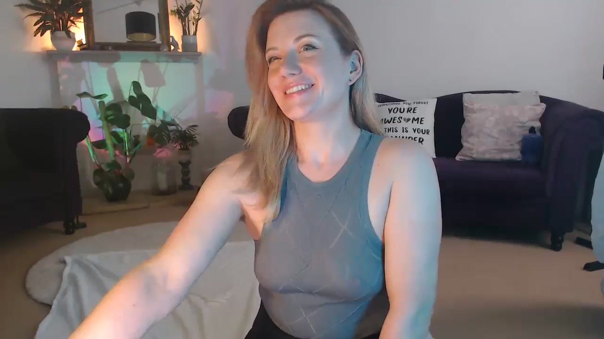 Gallery image thumbnail from DaisyChainedX's myfreecams stream on, 08/14/2023, 13:58 image 6 of 20