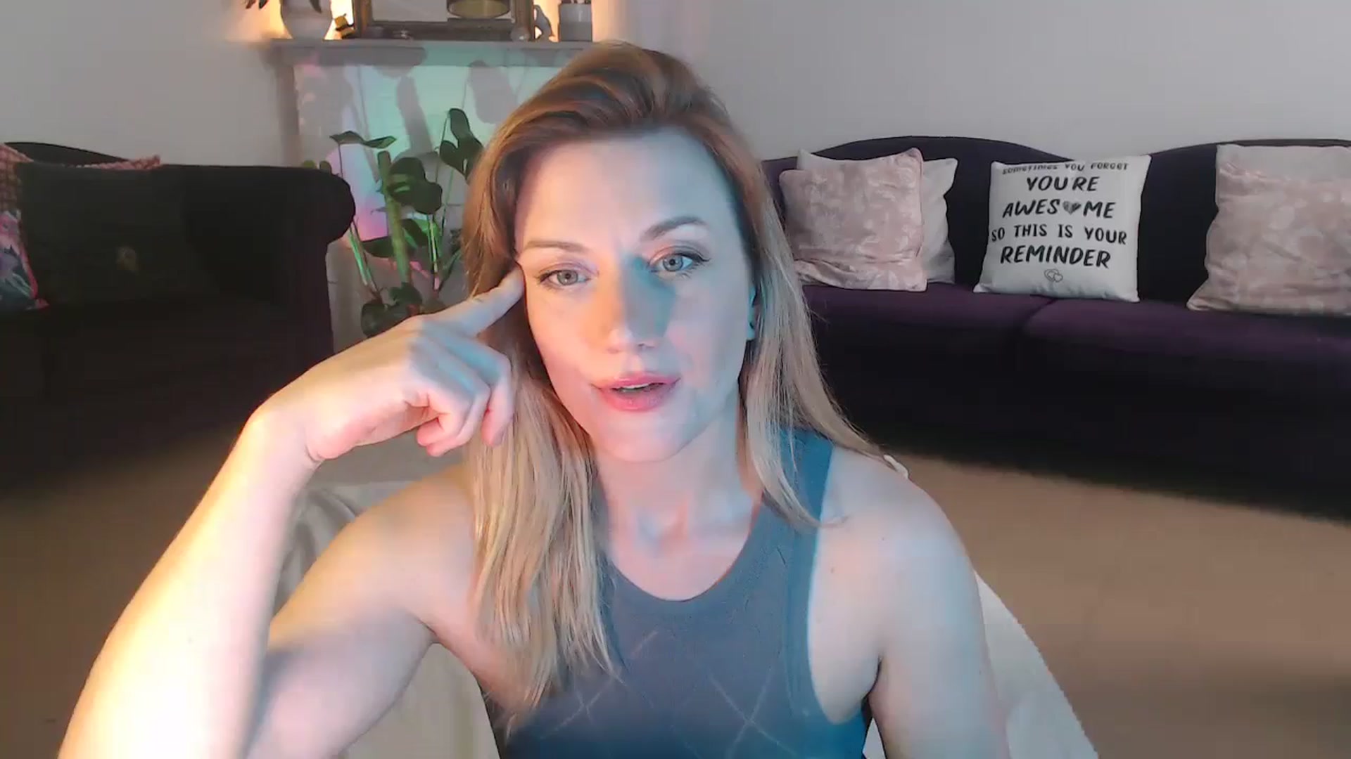 Gallery image thumbnail from DaisyChainedX's myfreecams stream on, 08/14/2023, 13:58 image 13 of 20
