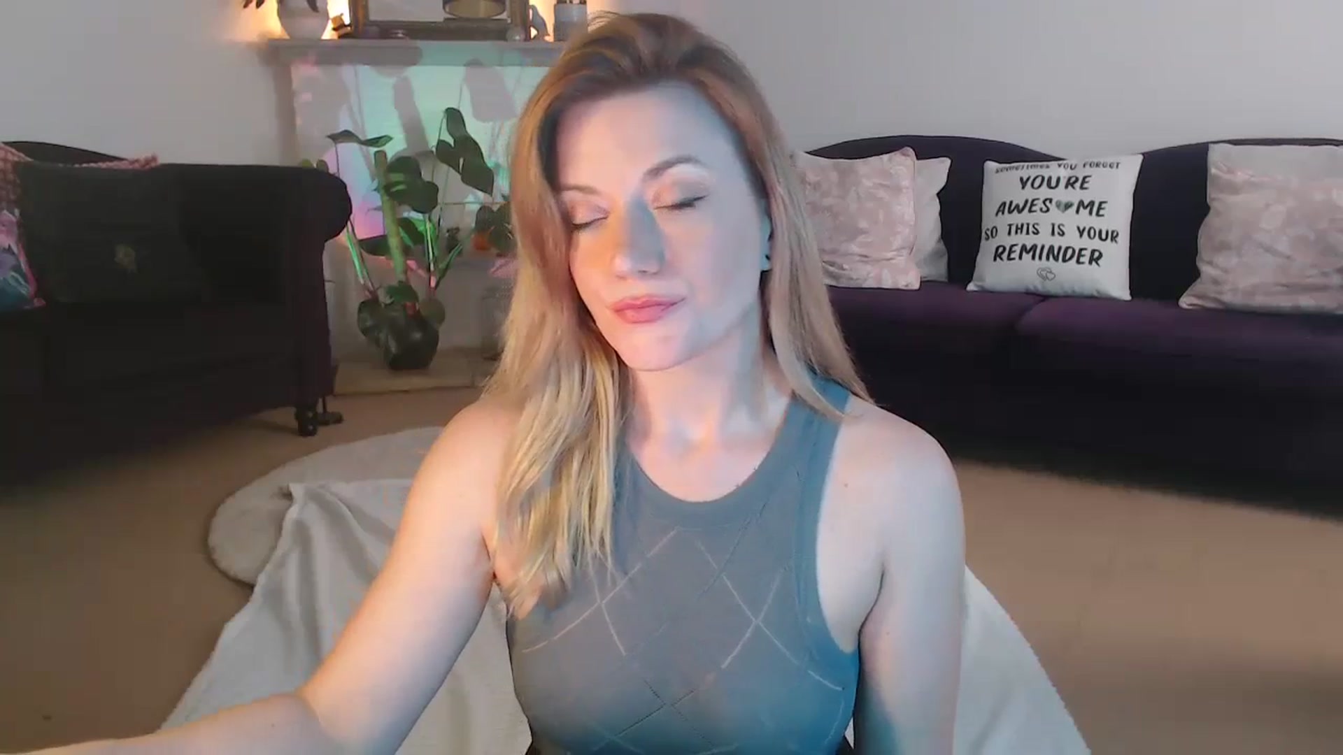 Gallery image thumbnail from DaisyChainedX's myfreecams stream on, 08/14/2023, 13:58 image 12 of 20