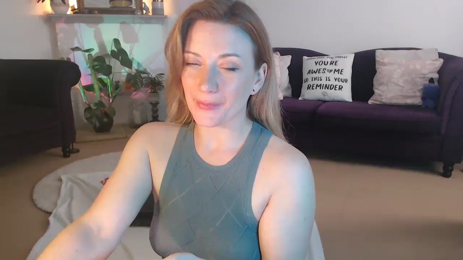 Gallery image thumbnail from DaisyChainedX's myfreecams stream on, 08/14/2023, 16:56 image 1 of 20