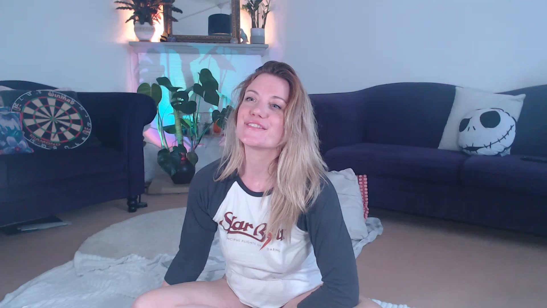 Gallery image thumbnail from DaisyChainedX's myfreecams stream on, 08/21/2023, 17:13 image 11 of 20