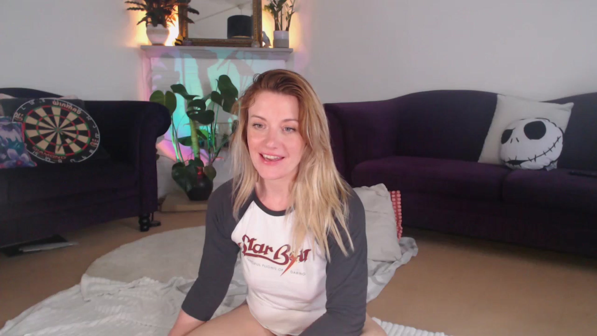 Gallery image thumbnail from DaisyChainedX's myfreecams stream on, 08/21/2023, 17:13 image 12 of 20