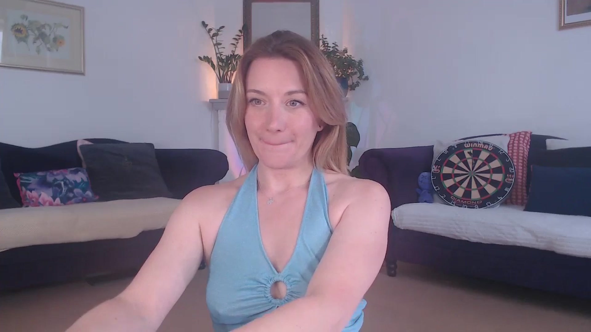 Gallery image thumbnail from DaisyChainedX's myfreecams stream on, 08/26/2023, 14:04 image 10 of 20
