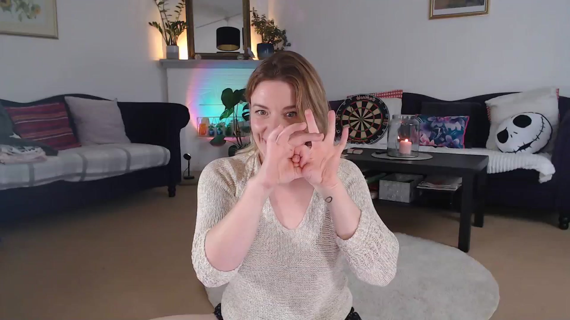 Gallery image thumbnail from DaisyChainedX's myfreecams stream on, 09/12/2023, 15:21 image 9 of 20