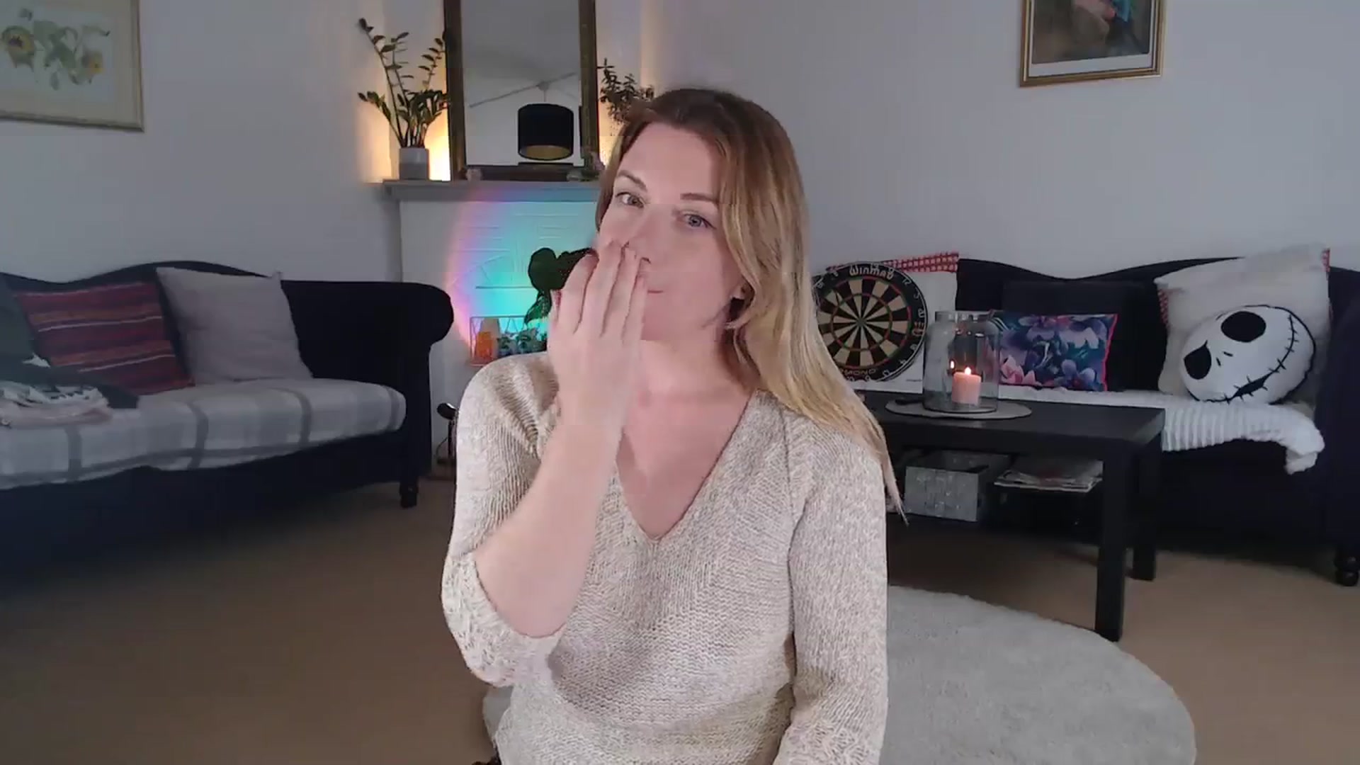 Gallery image thumbnail from DaisyChainedX's myfreecams stream on, 09/12/2023, 15:21 image 8 of 20