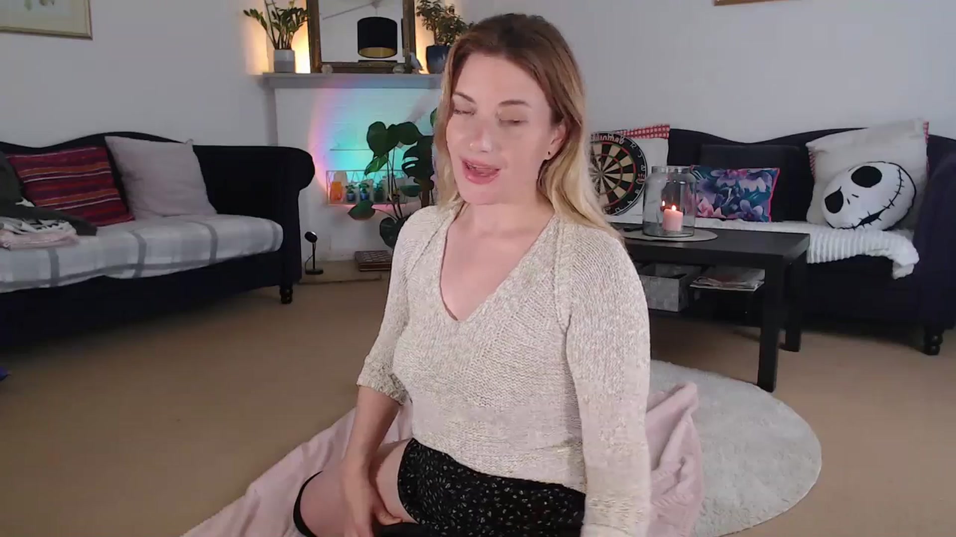 Gallery image thumbnail from DaisyChainedX's myfreecams stream on, 09/12/2023, 15:21 image 16 of 20