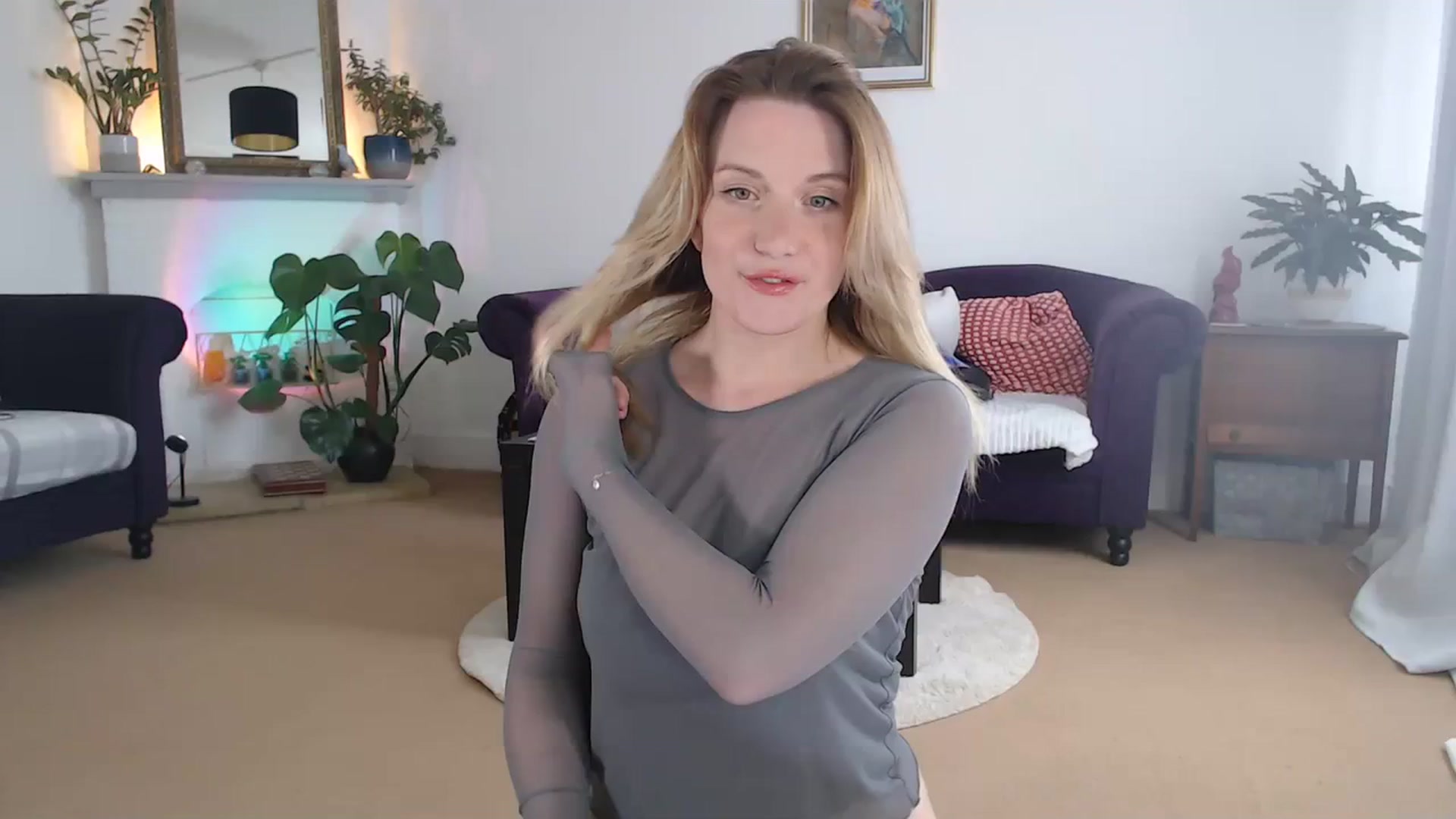 Gallery image thumbnail from DaisyChainedX's myfreecams stream on, 09/13/2023, 11:42 image 1 of 20
