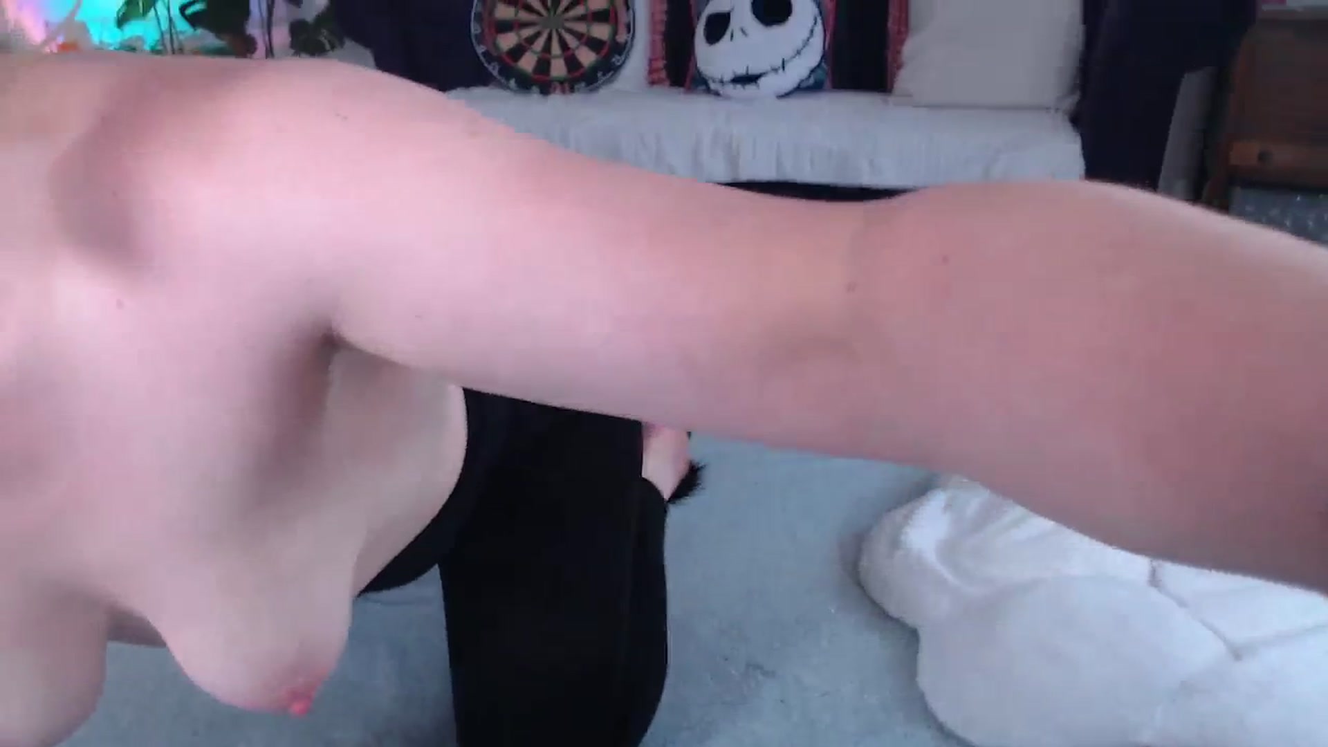 Gallery image thumbnail from DaisyChainedX's myfreecams stream on, 09/15/2023, 14:13 image 7 of 20