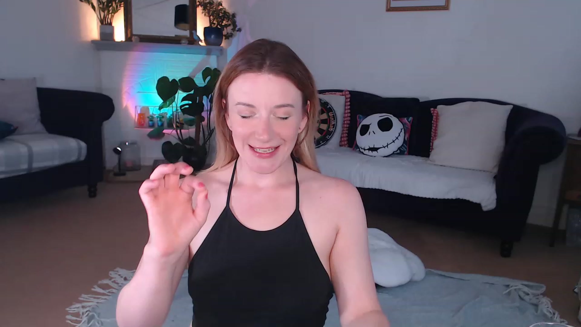 Gallery image thumbnail from DaisyChainedX's myfreecams stream on, 09/15/2023, 17:33 image 4 of 20