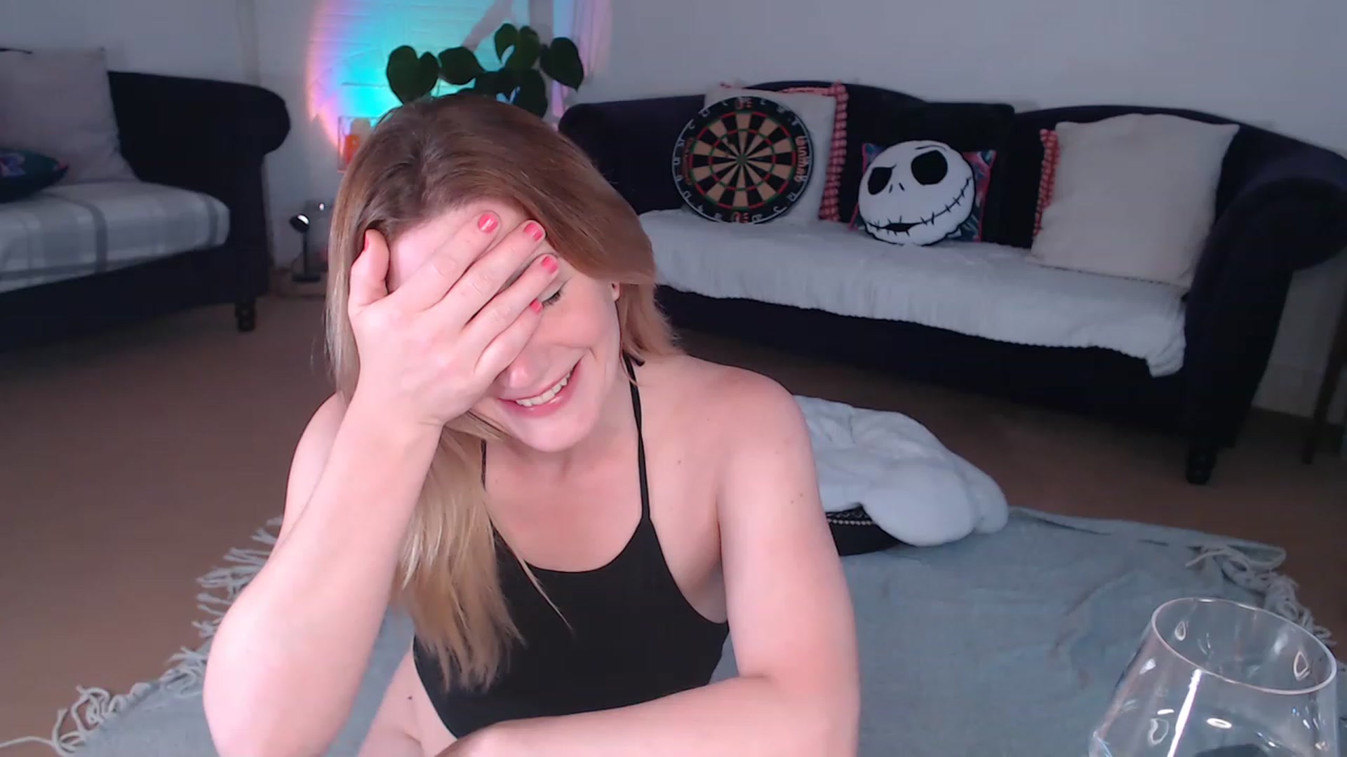 Gallery image thumbnail from DaisyChainedX's myfreecams stream on, 09/15/2023, 17:33 image 1 of 20