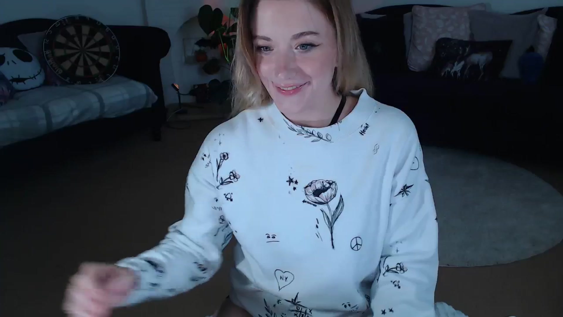 Gallery image thumbnail from DaisyChainedX's myfreecams stream on, 10/11/2023, 14:49 image 3 of 20