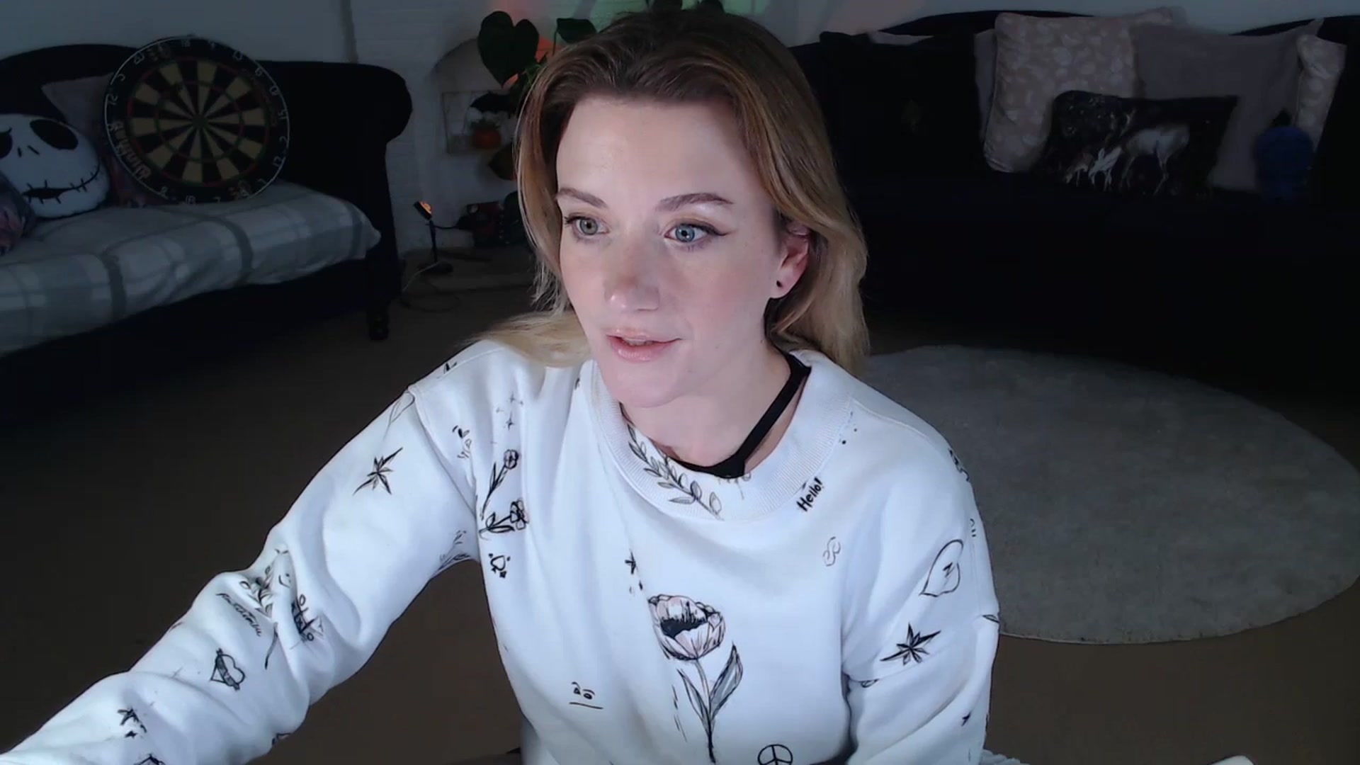 Gallery image thumbnail from DaisyChainedX's myfreecams stream on, 10/11/2023, 14:49 image 7 of 20