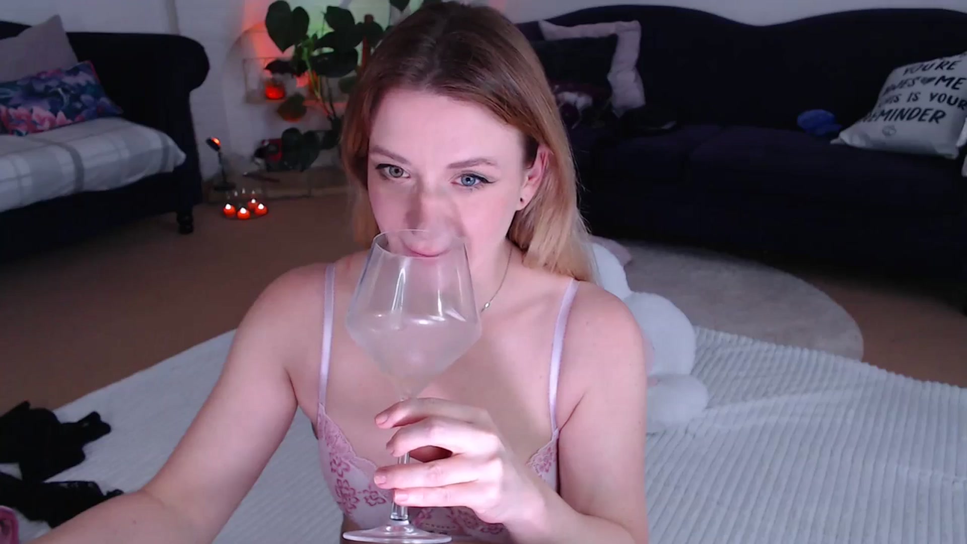 Gallery image thumbnail from DaisyChainedX's myfreecams stream on, 10/13/2023, 15:47 image 4 of 20