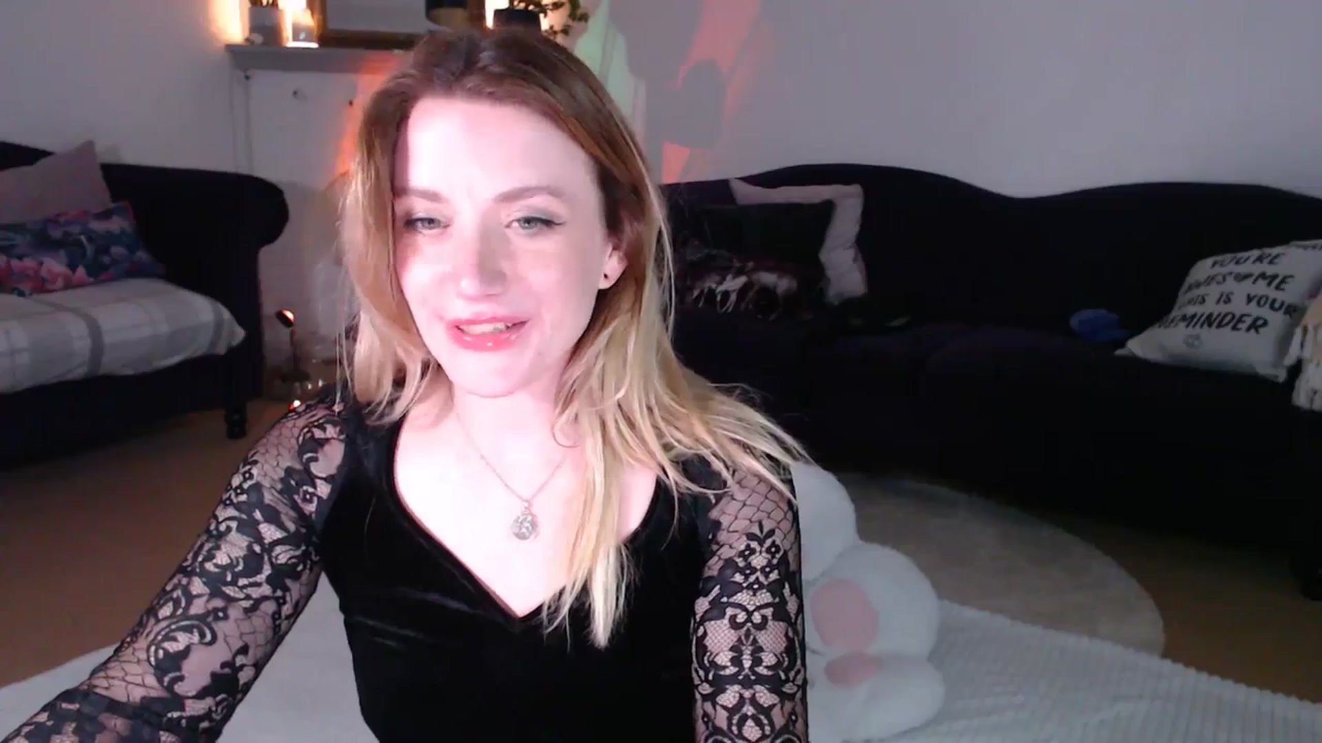 Gallery image thumbnail from DaisyChainedX's myfreecams stream on, 10/13/2023, 16:44 image 5 of 20