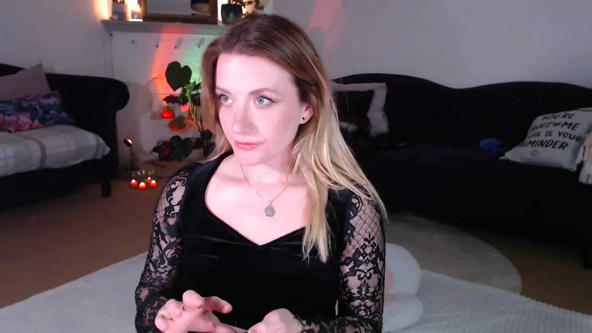 Gallery image thumbnail from DaisyChainedX's myfreecams stream on, 10/13/2023, 16:44 image 4 of 20