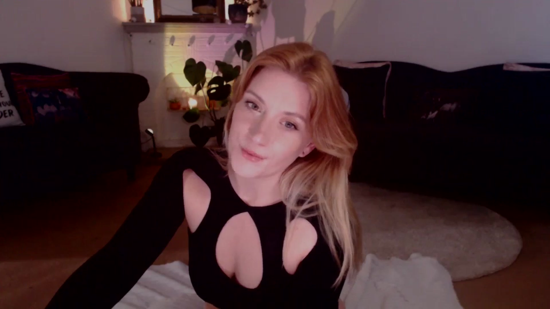 Gallery image thumbnail from DaisyChainedX's myfreecams stream on, 11/06/2023, 14:33 image 11 of 20