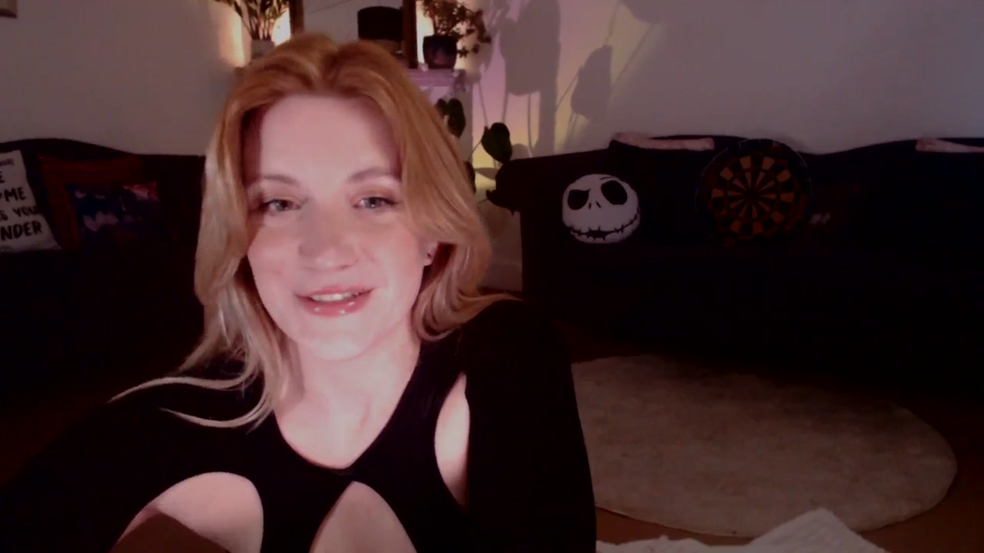Gallery image thumbnail from DaisyChainedX's myfreecams stream on, 11/06/2023, 16:10 image 7 of 20