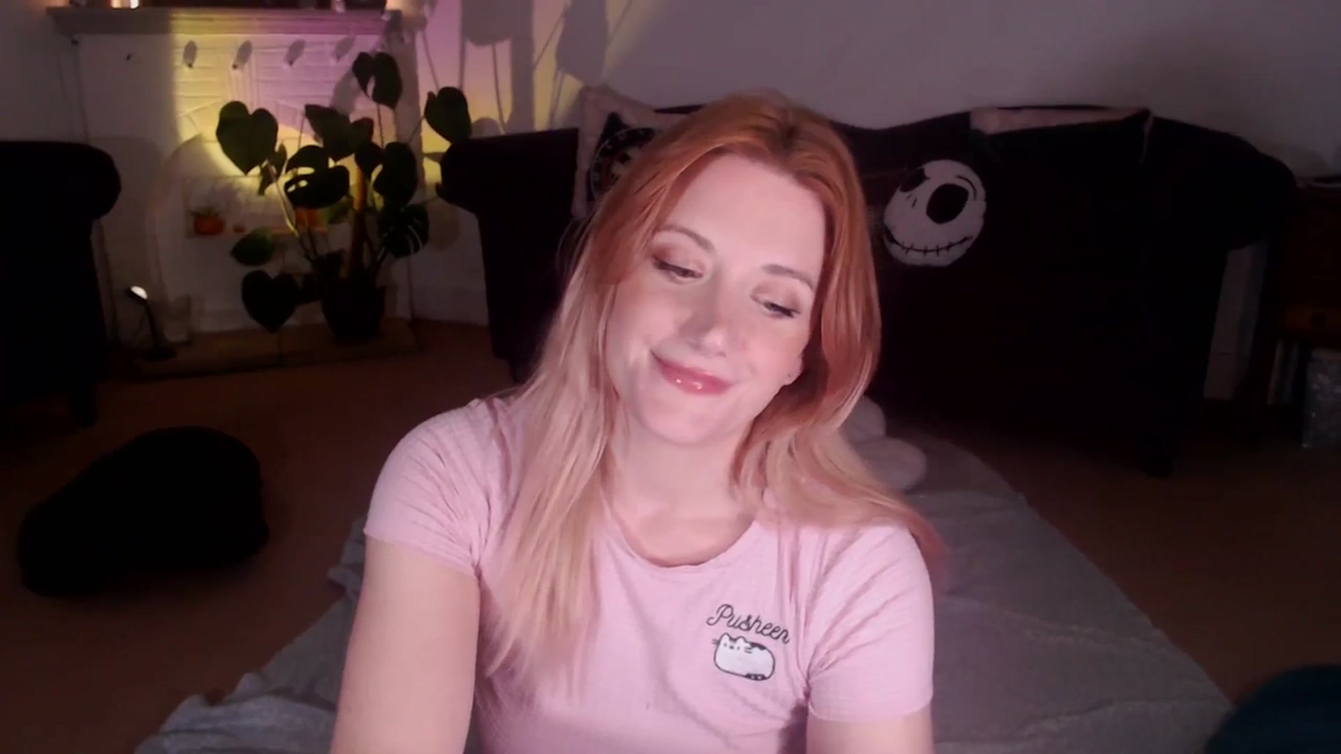 Gallery image thumbnail from DaisyChainedX's myfreecams stream on, 11/07/2023, 18:04 image 16 of 20
