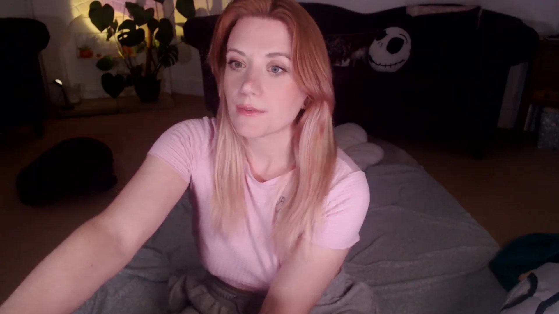 Gallery image thumbnail from DaisyChainedX's myfreecams stream on, 11/07/2023, 19:14 image 17 of 20
