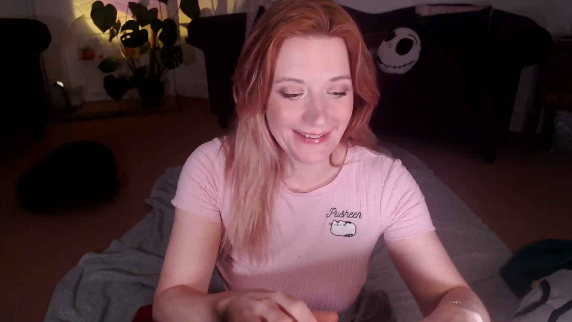 Gallery image thumbnail from DaisyChainedX's myfreecams stream on, 11/07/2023, 19:14 image 15 of 20