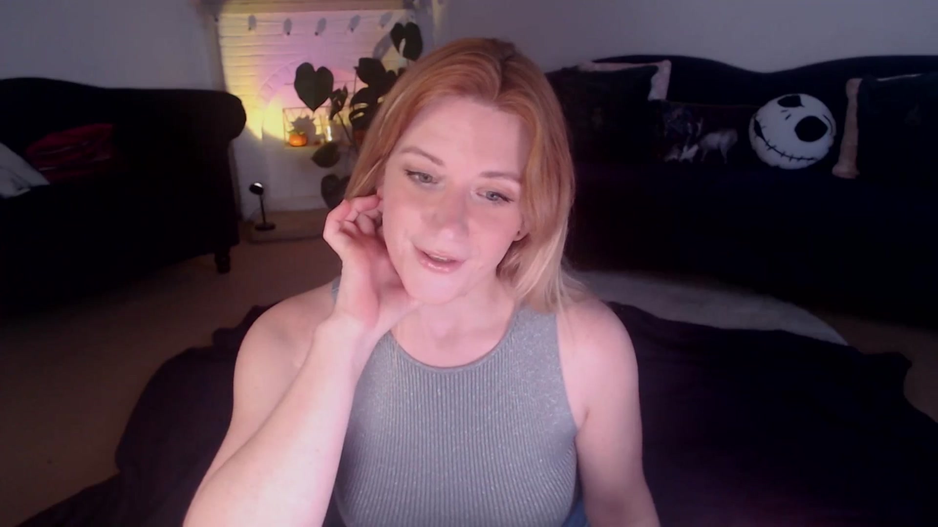 Gallery image thumbnail from DaisyChainedX's myfreecams stream on, 11/13/2023, 15:47 image 18 of 20