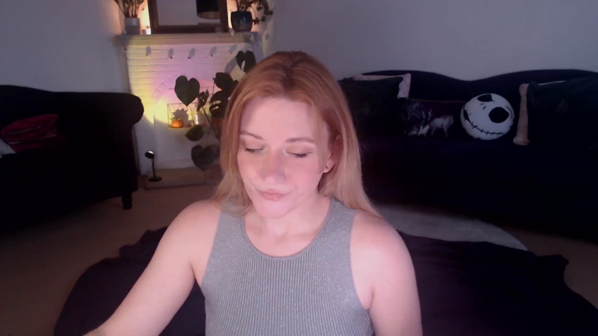 Gallery image thumbnail from DaisyChainedX's myfreecams stream on, 11/13/2023, 15:47 image 16 of 20