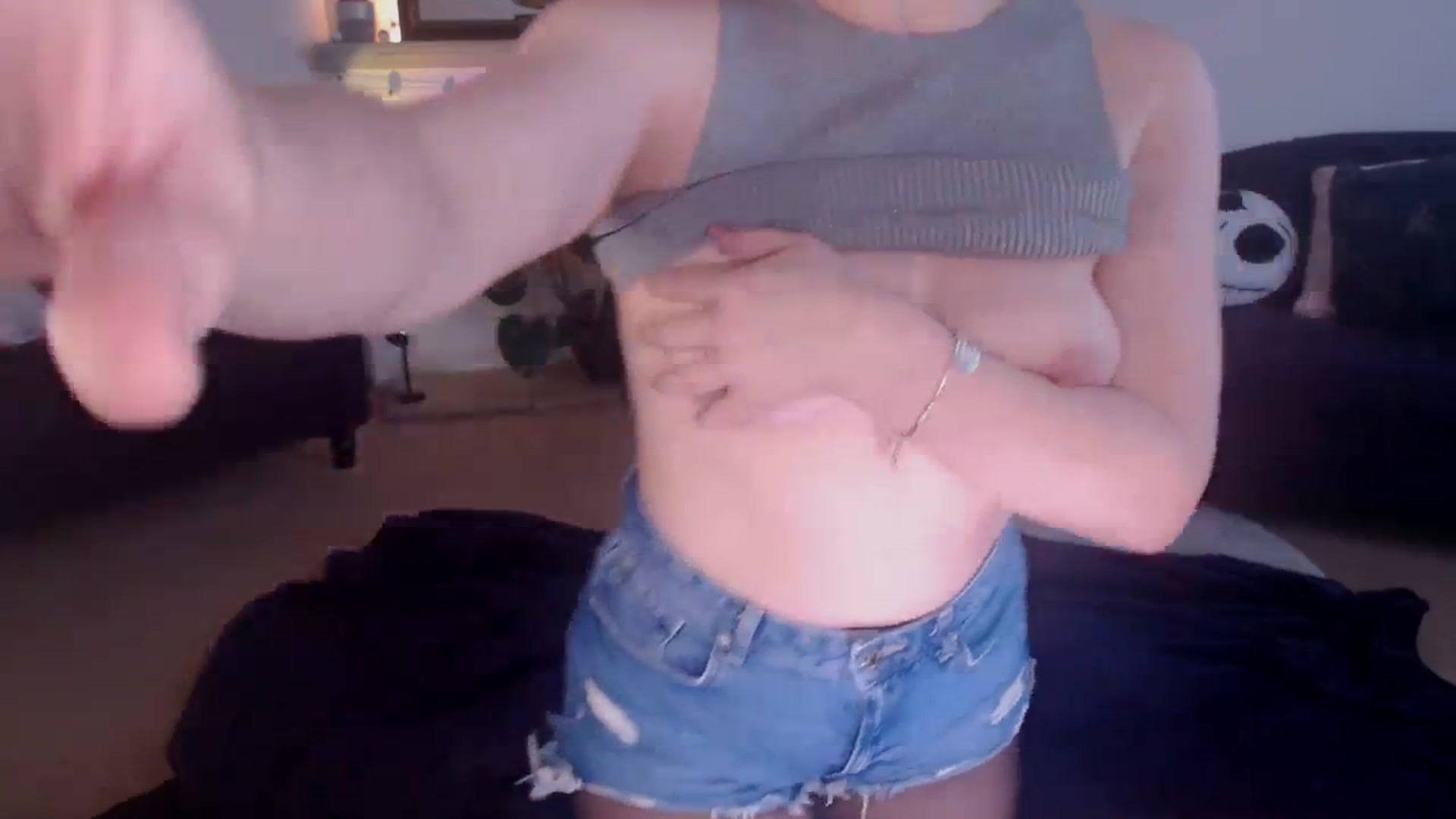 Gallery image thumbnail from DaisyChainedX's myfreecams stream on, 11/13/2023, 15:47 image 4 of 20