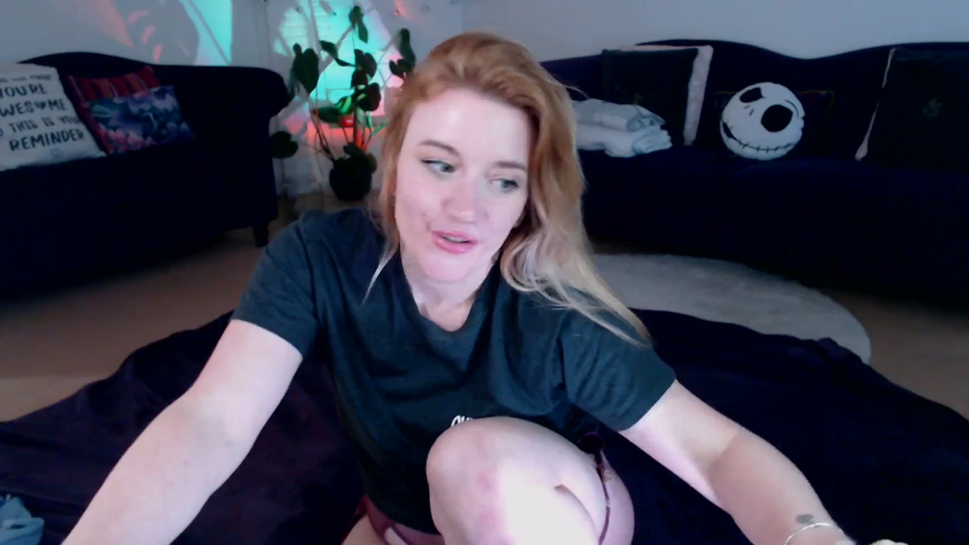 Gallery image thumbnail from DaisyChainedX's myfreecams stream on, 11/14/2023, 15:01 image 11 of 20