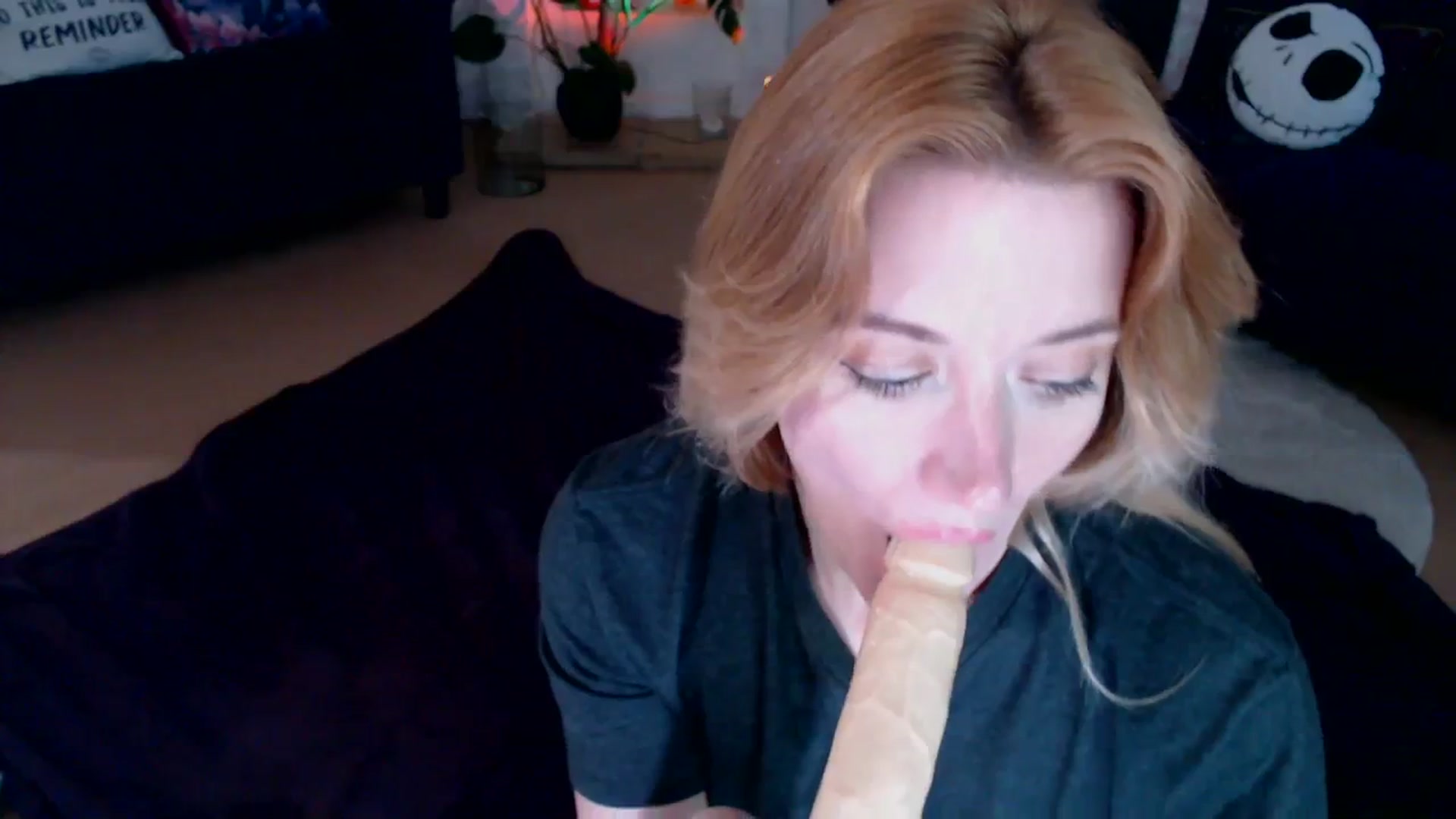 Gallery image thumbnail from DaisyChainedX's myfreecams stream on, 11/14/2023, 15:01 image 15 of 20