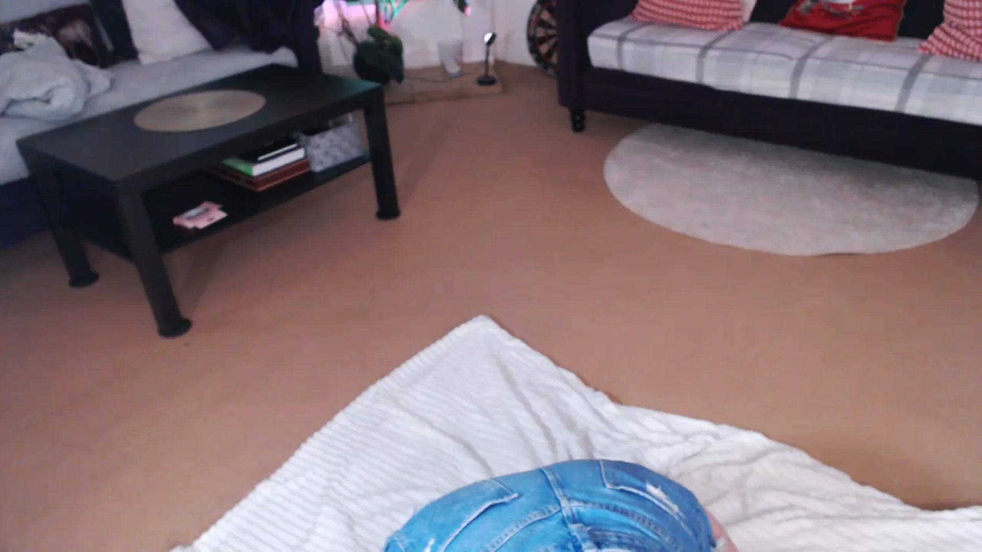 Gallery image thumbnail from DaisyChainedX's myfreecams stream on, 11/17/2023, 15:22 image 15 of 20