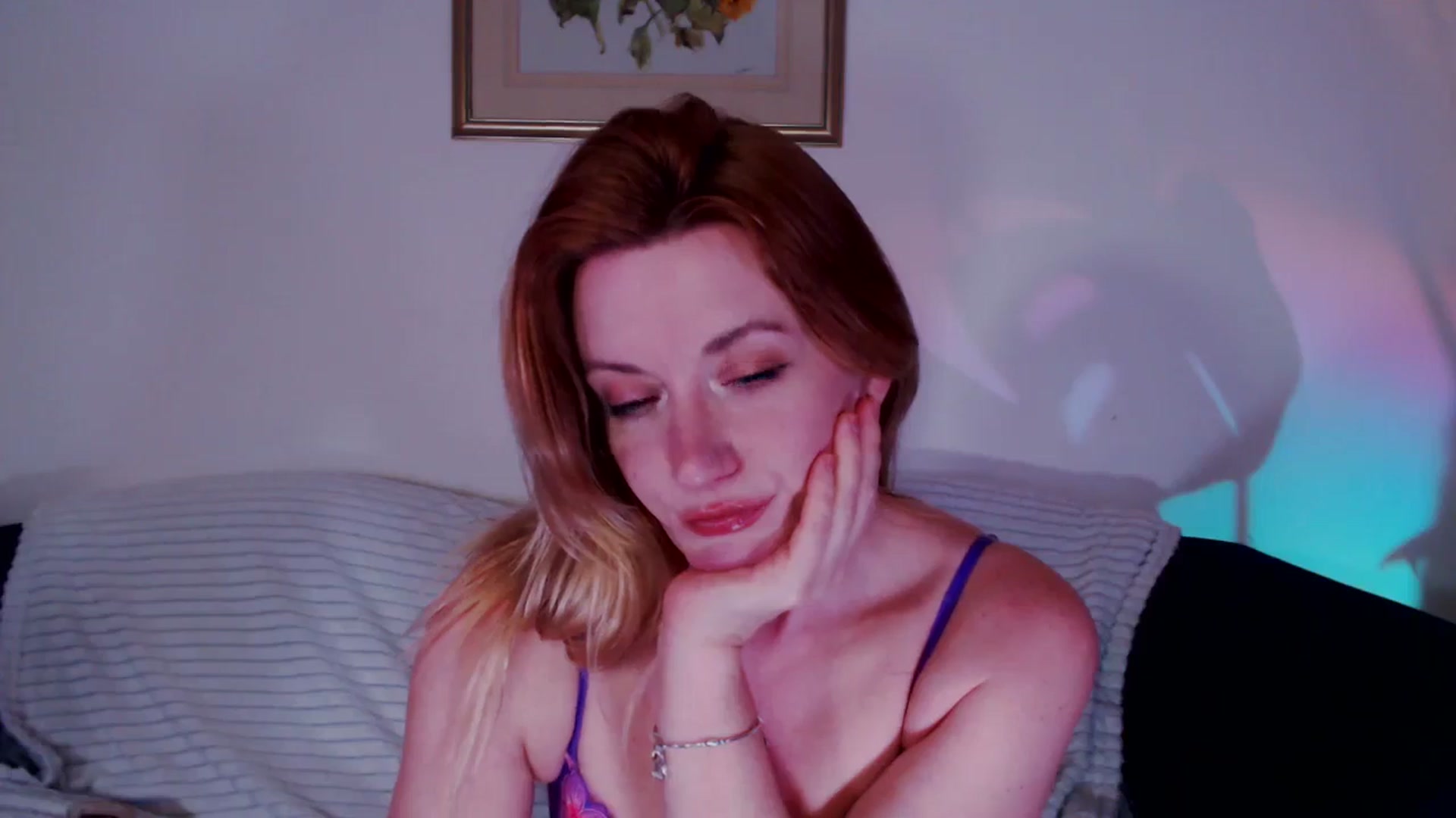 Gallery image thumbnail from DaisyChainedX's myfreecams stream on, 11/22/2023, 18:35 image 15 of 20