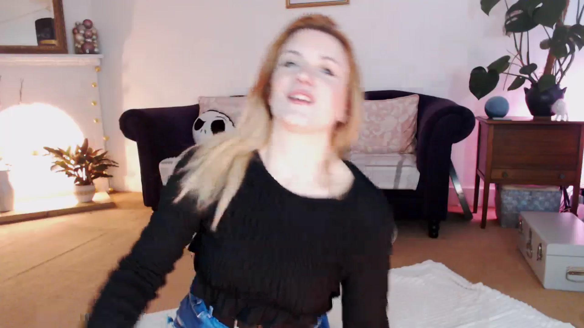 Gallery image thumbnail from DaisyChainedX's myfreecams stream on, 11/27/2023, 14:38 image 12 of 20
