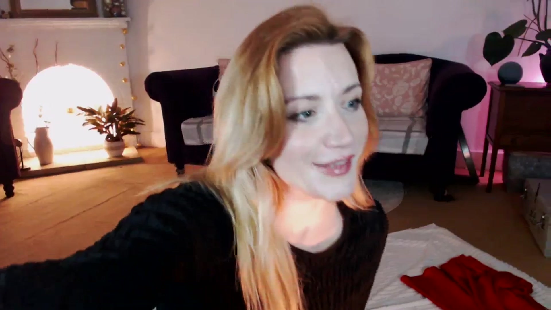 Gallery image thumbnail from DaisyChainedX's myfreecams stream on, 11/27/2023, 16:07 image 17 of 20