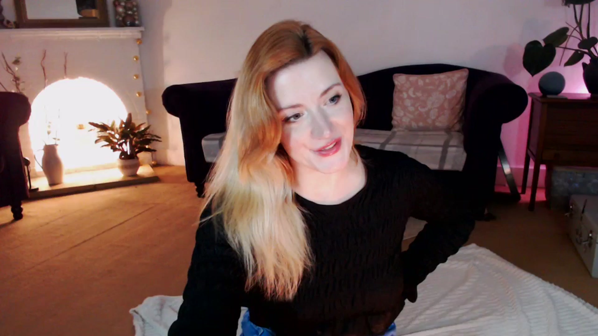 Gallery image thumbnail from DaisyChainedX's myfreecams stream on, 11/27/2023, 16:07 image 1 of 20
