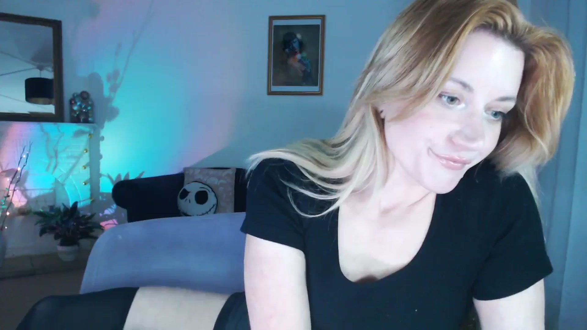 Gallery image thumbnail from DaisyChainedX's myfreecams stream on, 11/28/2023, 16:00 image 4 of 20