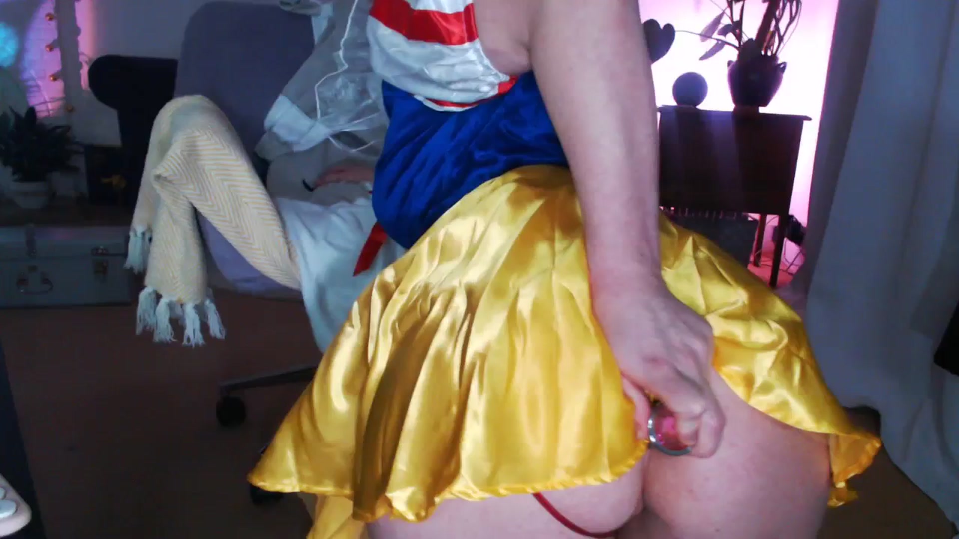 Gallery image thumbnail from DaisyChainedX's myfreecams stream on, 12/01/2023, 18:39 image 1 of 20