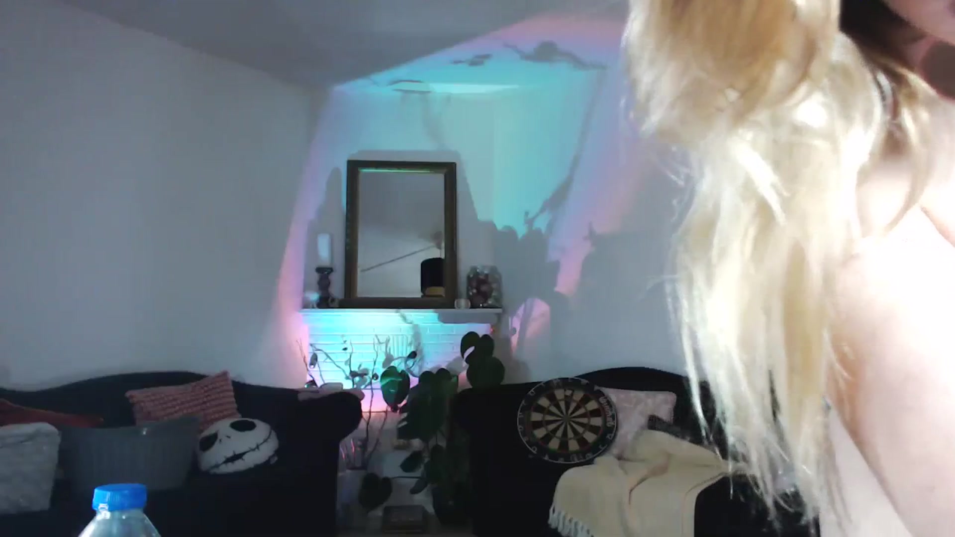 Gallery image thumbnail from DaisyChainedX's myfreecams stream on, 12/05/2023, 18:18 image 4 of 20