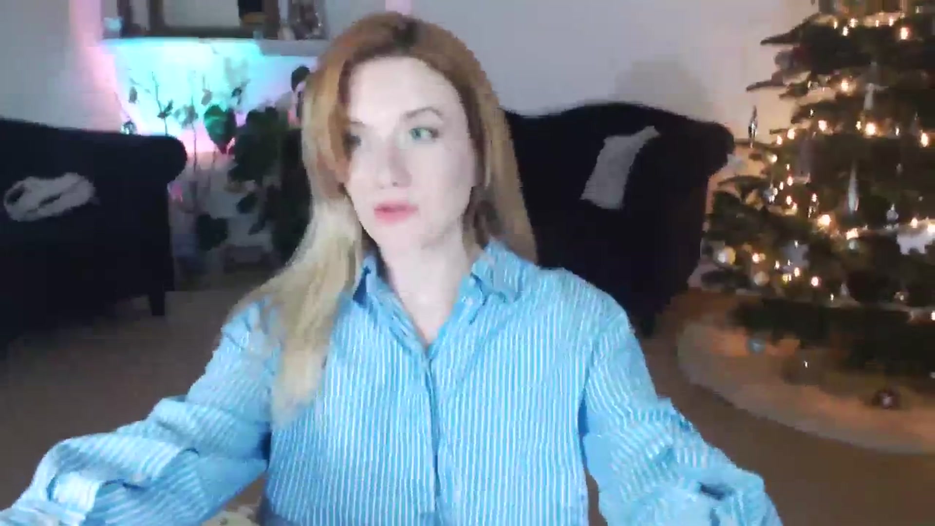 Gallery image thumbnail from DaisyChainedX's myfreecams stream on, 12/06/2023, 18:05 image 3 of 20