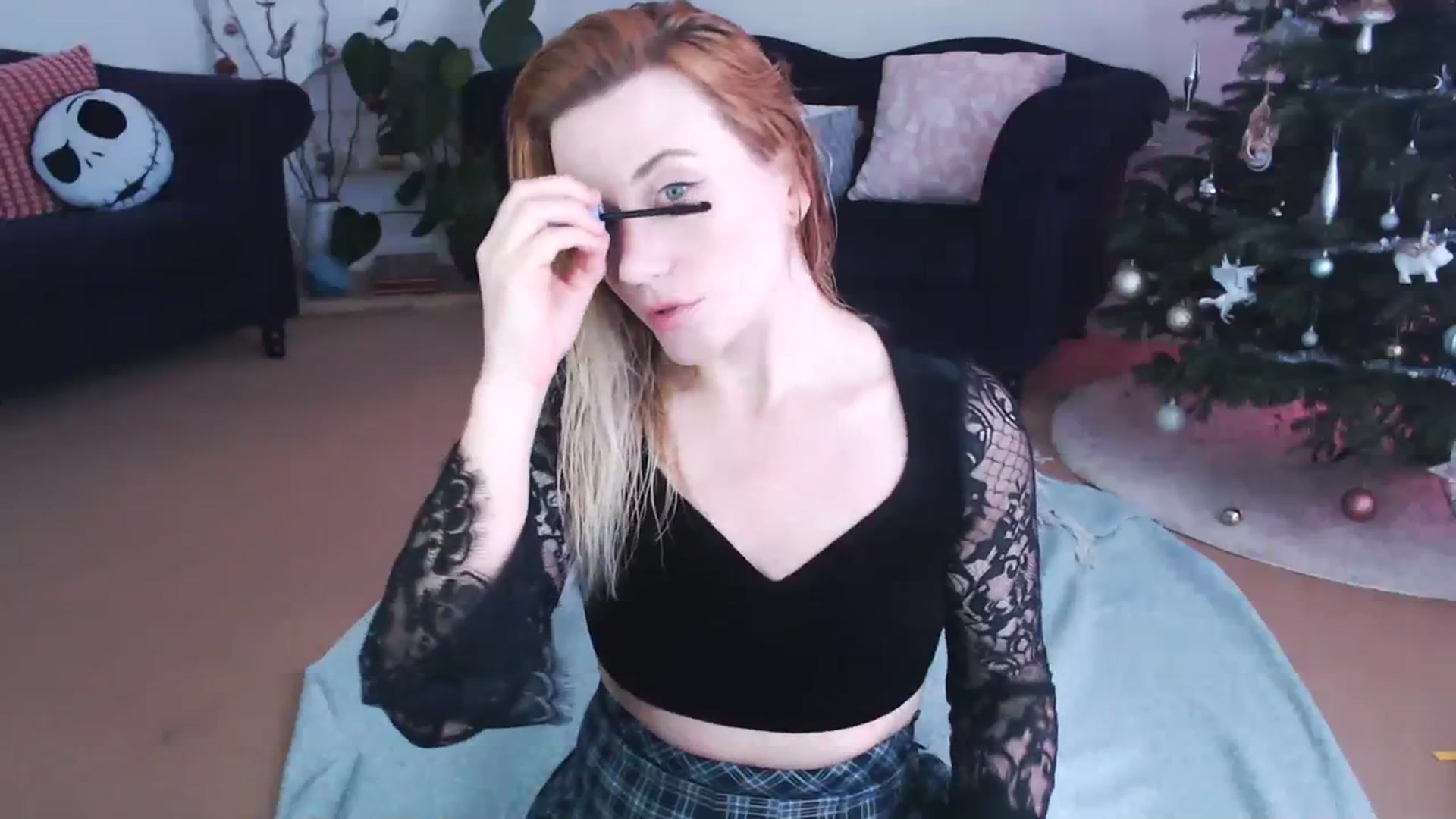 Gallery image thumbnail from DaisyChainedX's myfreecams stream on, 12/07/2023, 12:53 image 4 of 20