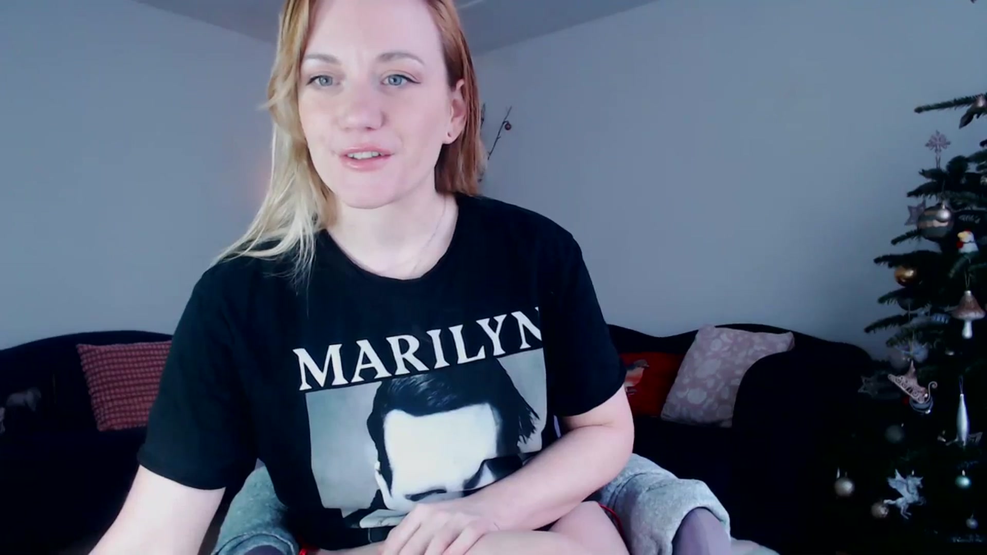 Gallery image thumbnail from DaisyChainedX's myfreecams stream on, 12/12/2023, 11:07 image 11 of 20