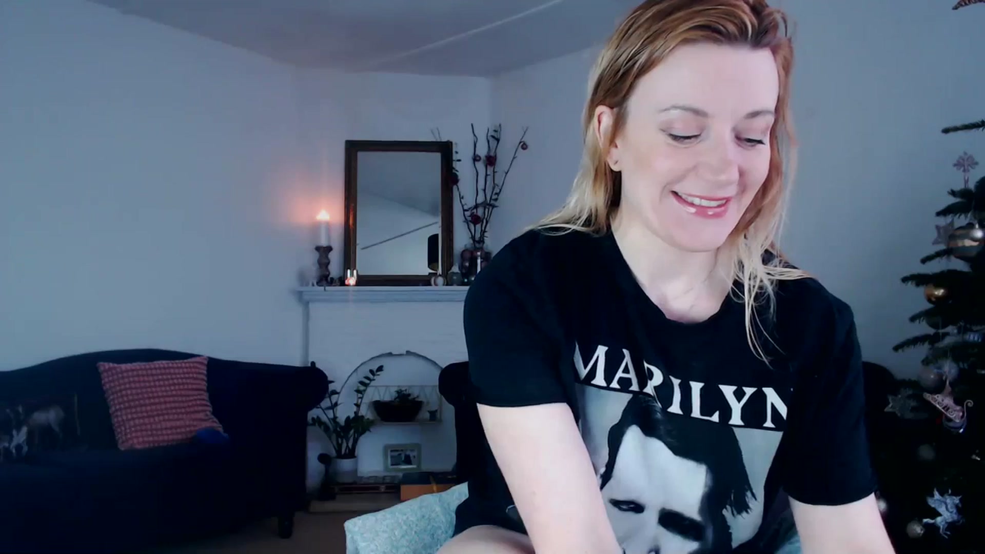 Gallery image thumbnail from DaisyChainedX's myfreecams stream on, 12/12/2023, 11:07 image 2 of 20