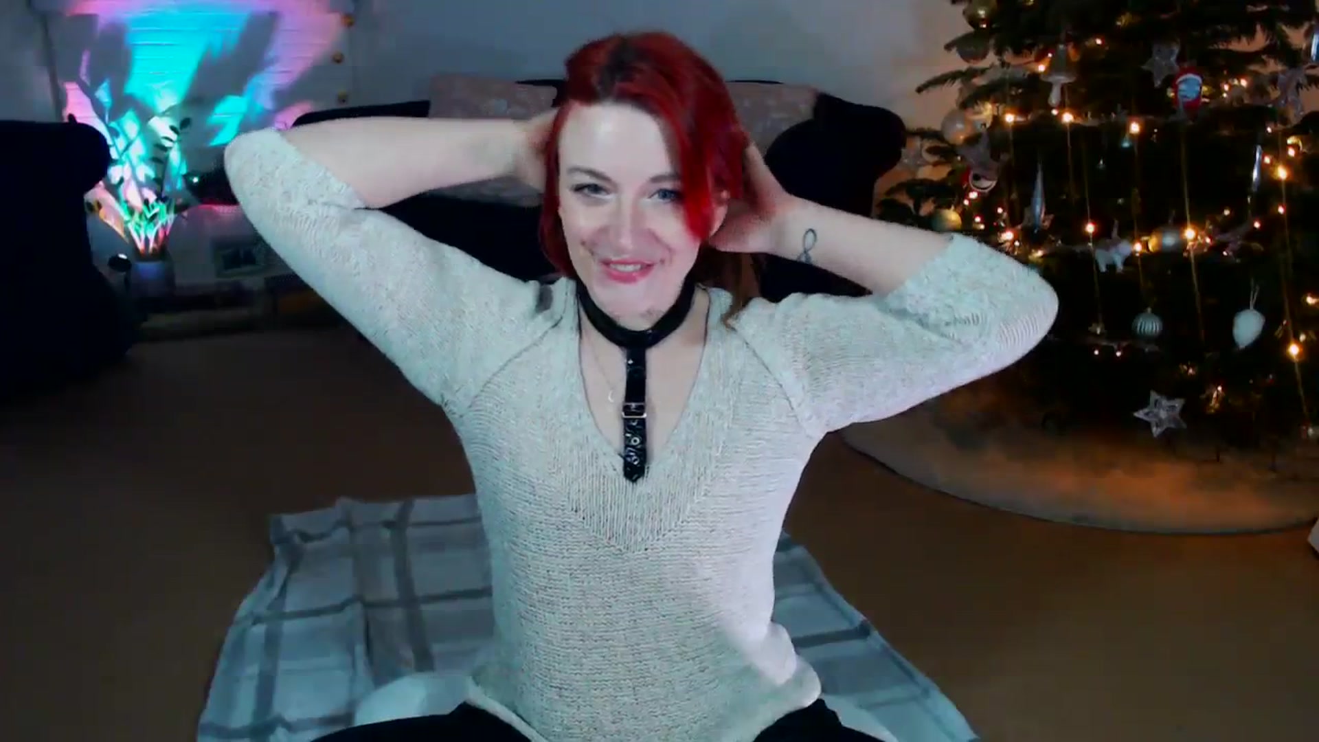 Gallery image thumbnail from DaisyChainedX's myfreecams stream on, 12/14/2023, 19:01 image 3 of 20